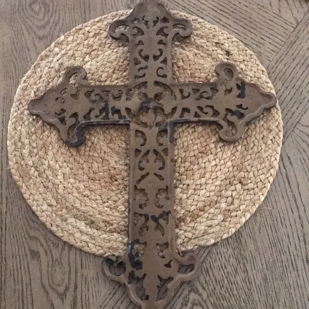 Cast Iron Cross - Picture 4 of 4